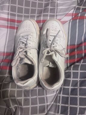 Nike Women’s White Leather Low-Top Sneakers